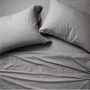 Casaluna Queen 300 thread count temperature regulating solid sheet set